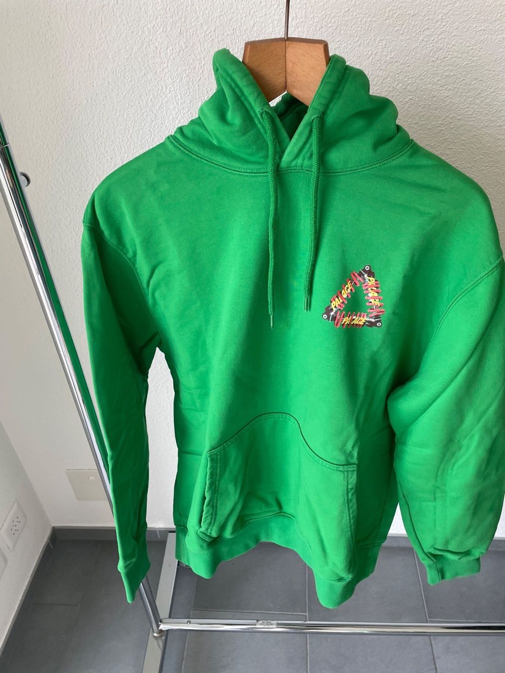 Palace Maglioni & Felpe: Palace Hoodie – Usato da Dielsdorf venduto da Anthony111