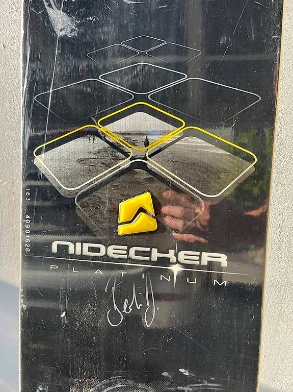 Nidecker Board: Snowboard Nidecker Platinium 163 – Usato da Chexbres venduto da Rootsim