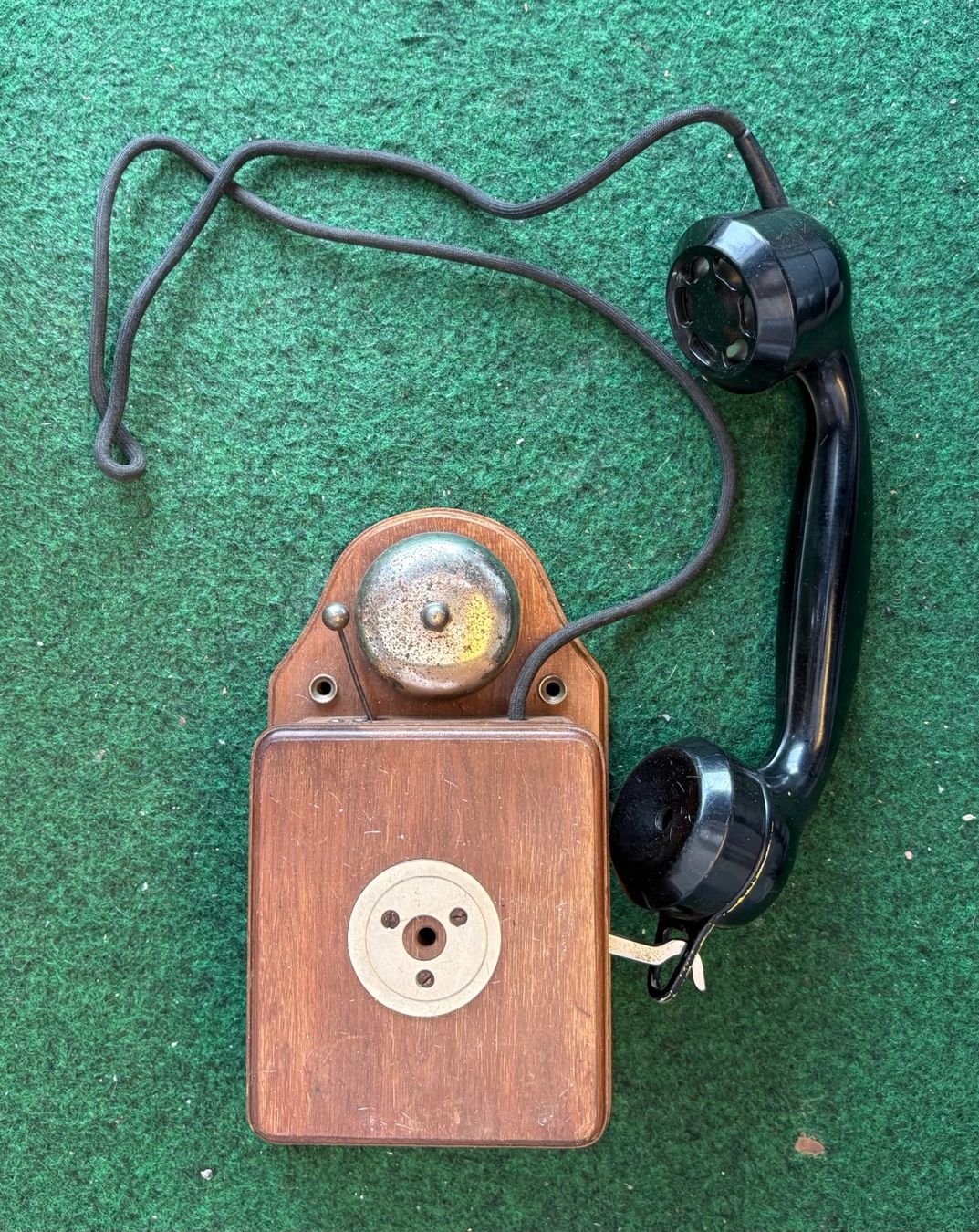 Telefoni: ANTIKES WANDTELEFON – Difettoso da Ostermundigen venduto da wini63