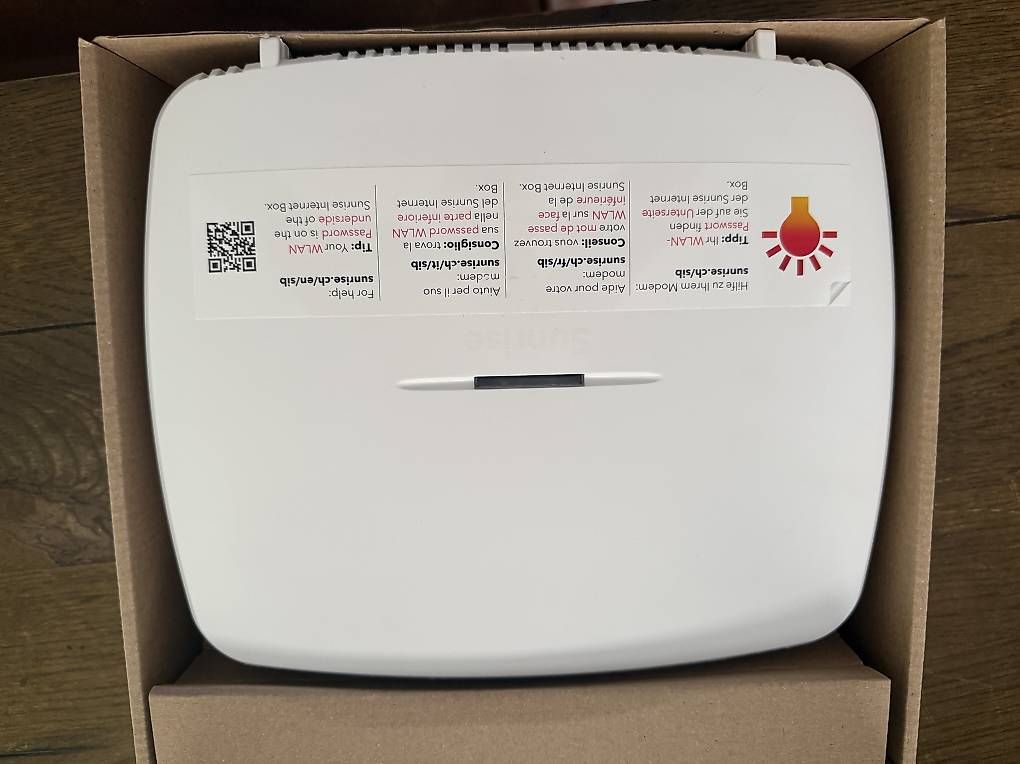 Sunrise Modem & Router: SUNRISE INTERNET BOX WLAN WIFI LAN ROUTER MODEL WEISS – Usato da Quartino venduto da Biondo27 1