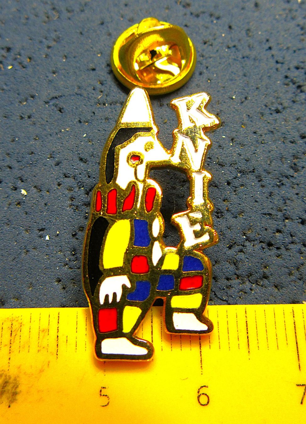 Swiss Placchette & Badge: CIRCUS KNIE CLOWN PIN LEUPIN – Usato da Ettingen venduto da Hausi4711