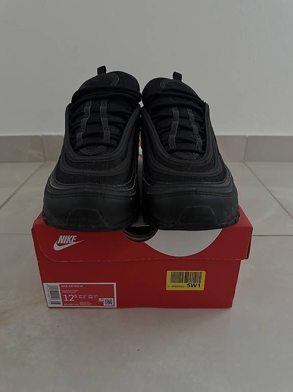 Herrenschuhe: Nike Air Max 97 triple black EU47/US12.5 – Gebraucht aus Pregassona von samdl518 2