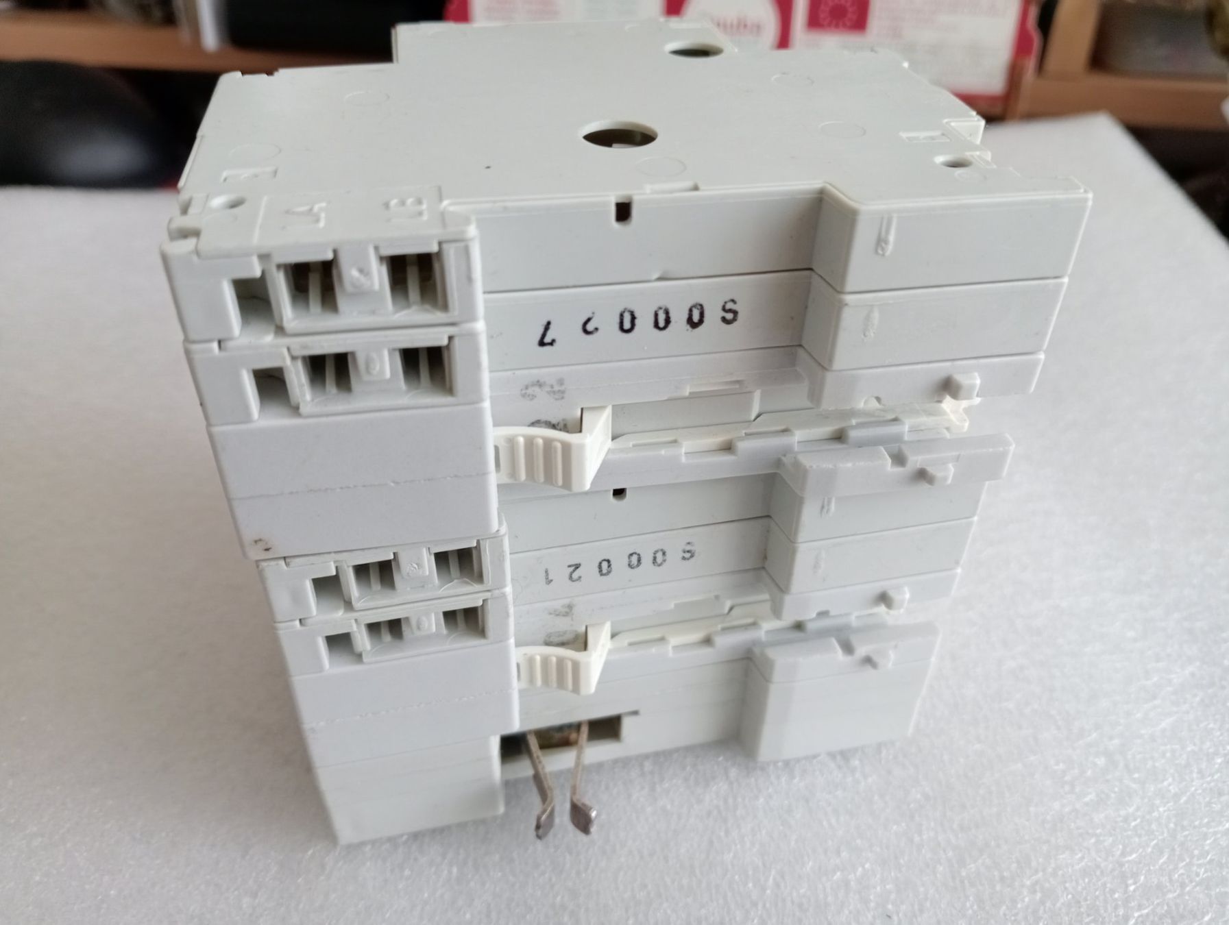 ABB Interruttori: ABB 2x SDS11, 2x LP1, 2x D16 mit FI – Usato da Zürich venduto da sendbad 4