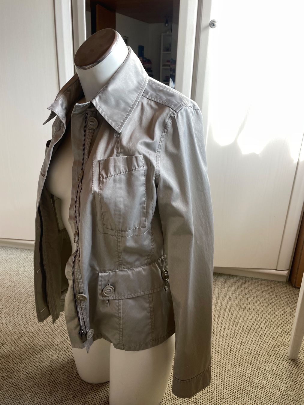 Vestes: Silber Jacke Gr. 40 Mexx – D'occasion à Volketswil par n_r_5gdf 4