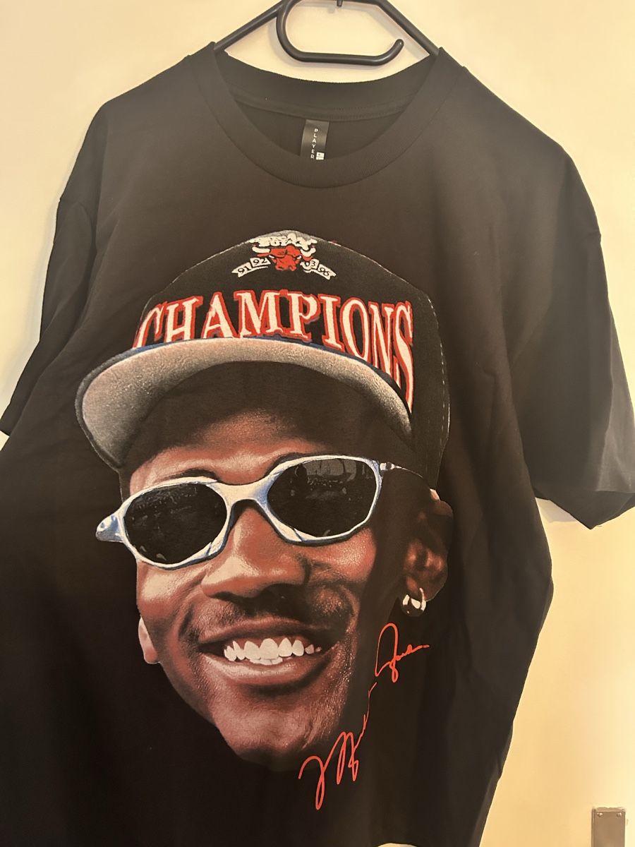T-shirt: Michael Jordan Tshirt – Nuovo (secondo la descrizione) da Dietikon venduto da Edel.weiss