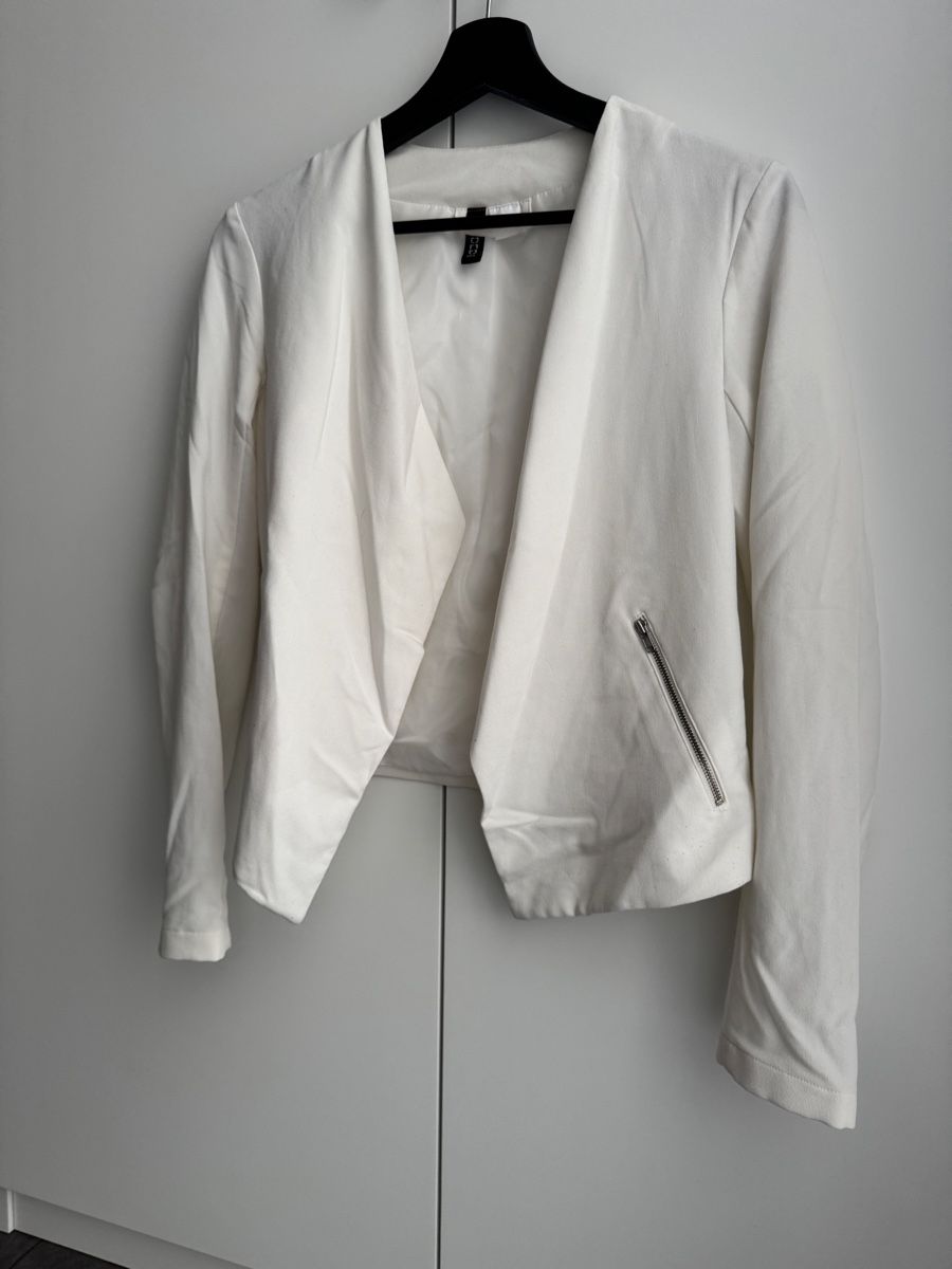 H&M Bolero: Dünner Blazer in Cremeweiss Gr. 36 – Usato da Regensdorf venduto da angie2810 1