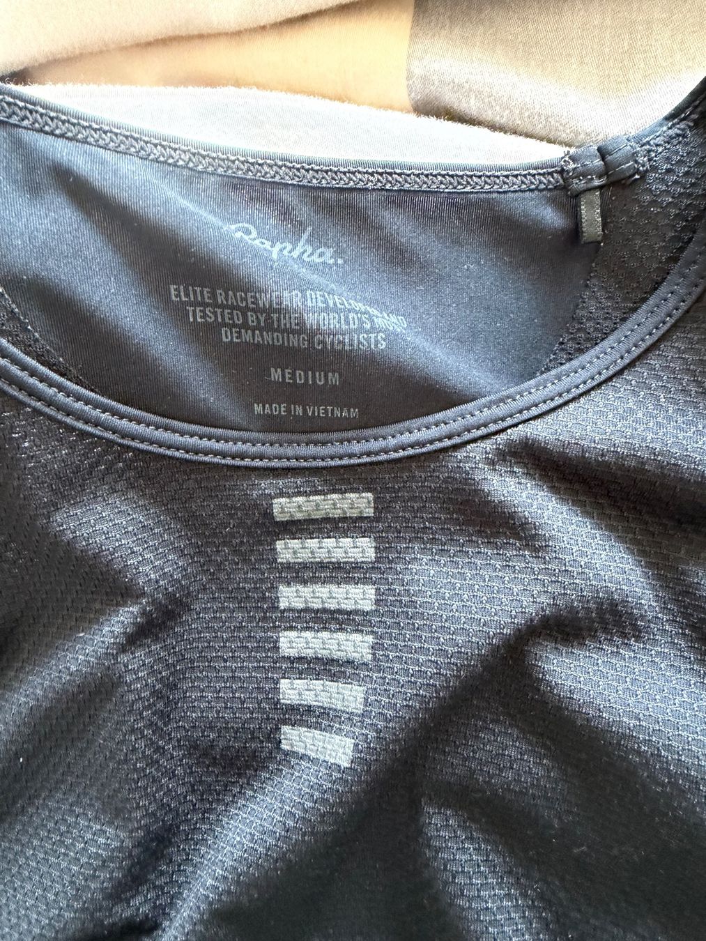 Rapha Canottiere & Pantaloni: Rapha Baselayer in Dunkelblau – Usato da Ennetbaden venduto da miboo 1