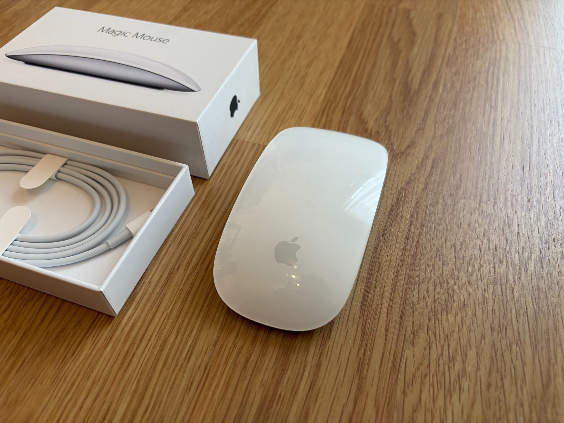 Apple Mouse: Apple Magic Mouse 2 inkl. Originalverpackung und Ladekabel – Usato da Zürich venduto da greg_richrd 1