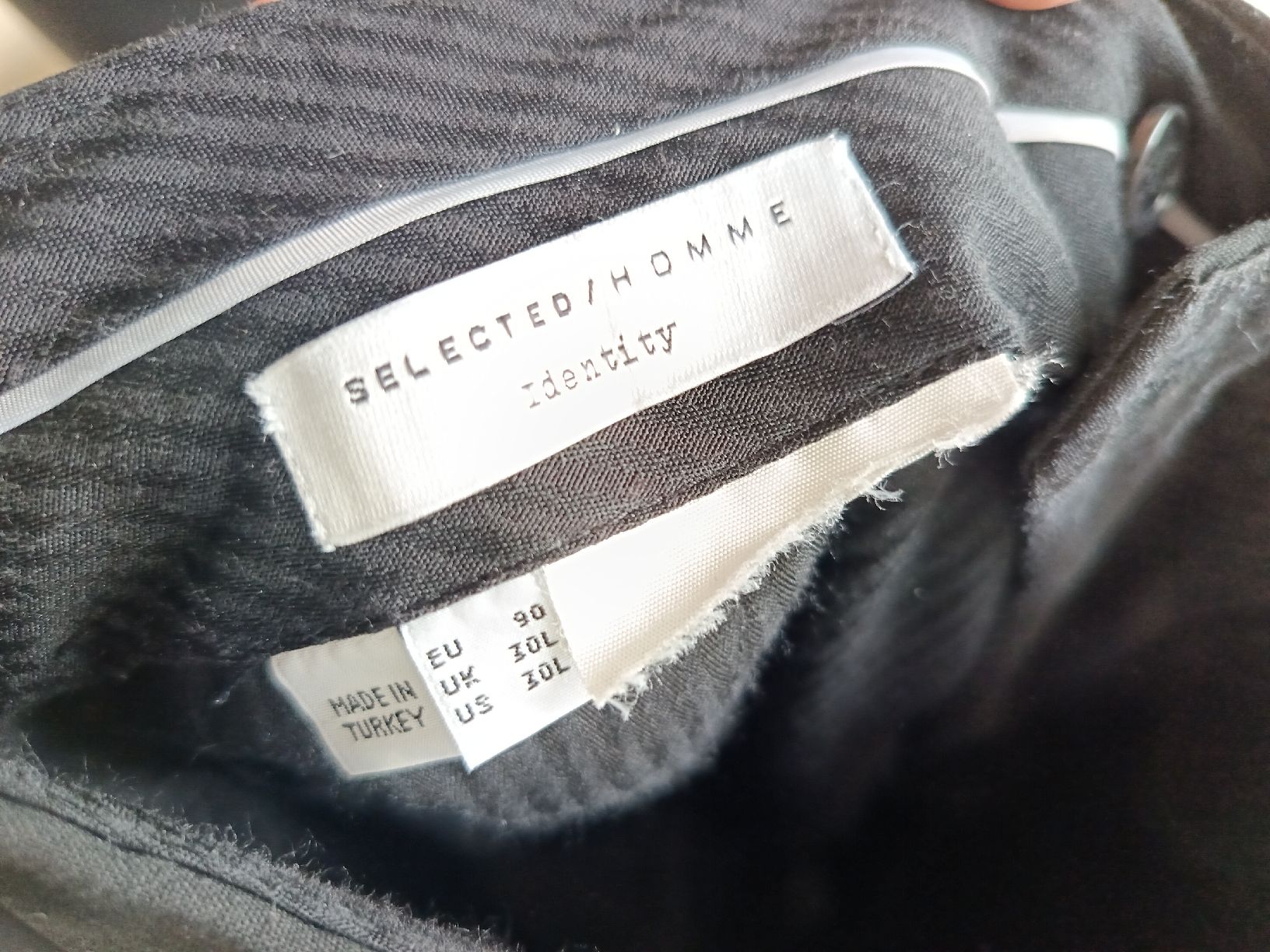 Selected Completi, tute sportive e funzionali: Selected Anzugshose schwarz Gr. 90 – Usato da Montlingen venduto da Akitoichiro 2