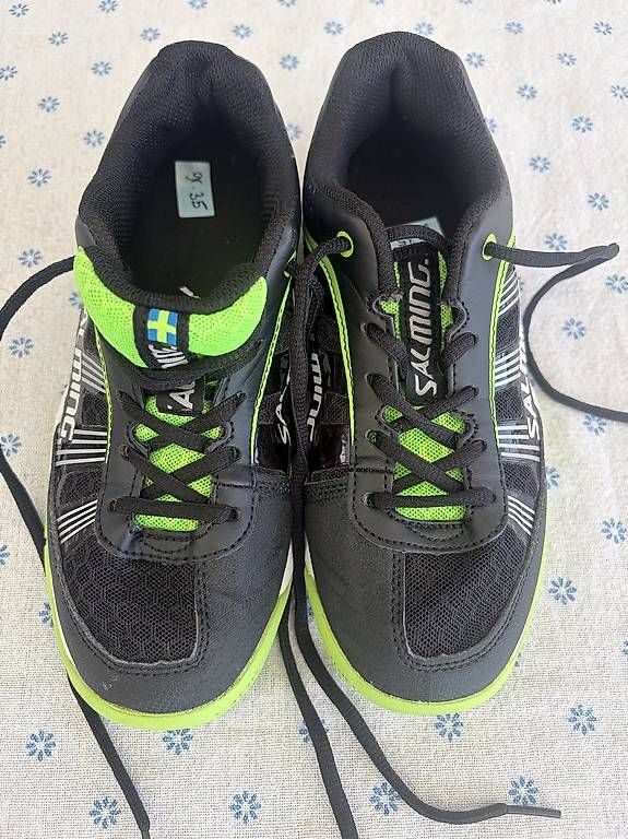 Schuhe für Jungen: Unihockeyschuh 35 – Gebraucht aus Spiez von RIGELER01 3