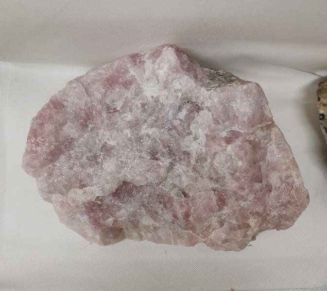 Minerali & Pietre curative: Rosenquarz Namibia Rohstein 2,8kg – Nuovo (secondo la descrizione) da Walenstadt venduto da vkt_qc8d 1
