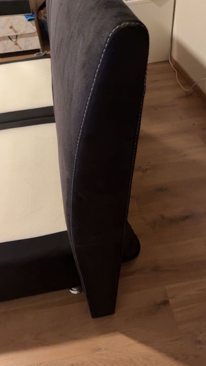 Betten: Boxspringbett 180x200 – Gebraucht aus Herbligen von T-esthetic