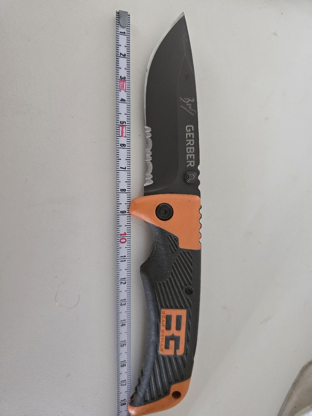Gerber Taschenmesser: Gerber Bear Grylls Klappmesser neuwertig – Gebraucht aus winterthur von Sammlerecke 2