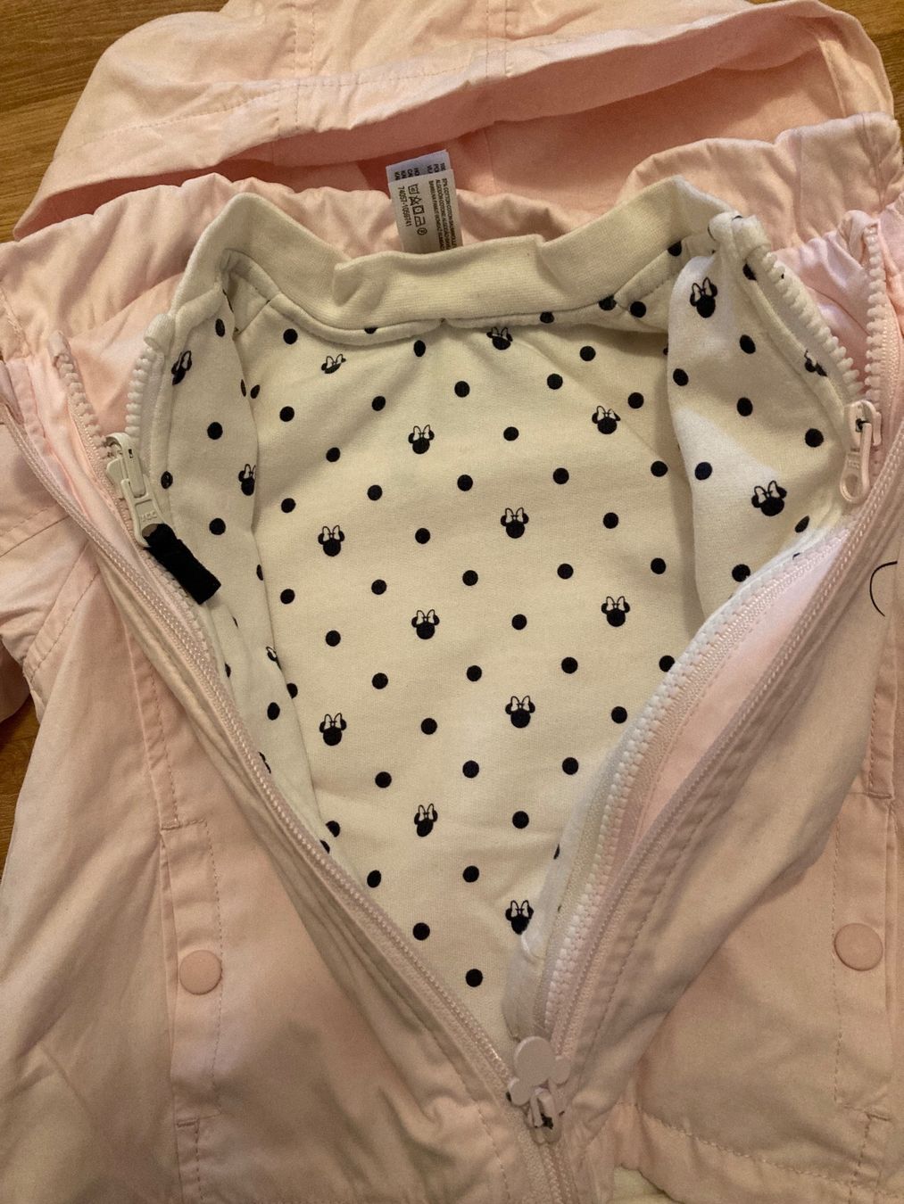 Disney Vestes & Manteaux: Minnie Mouse Jacke Gr. 86 – D'occasion à Emmenbrücke par JJ_89 3