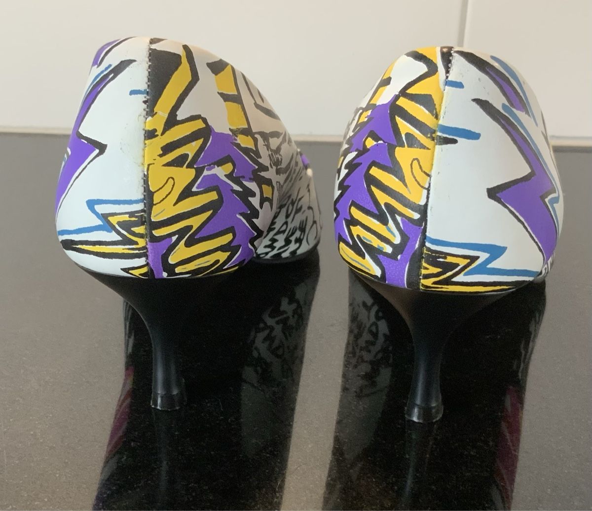 Graceland Scarpe da donna: Pop Art / Comics Pumps Gr. 38 Eyecatcher – Nuovo (secondo la descrizione) da Münsingen venduto da Innchen 7