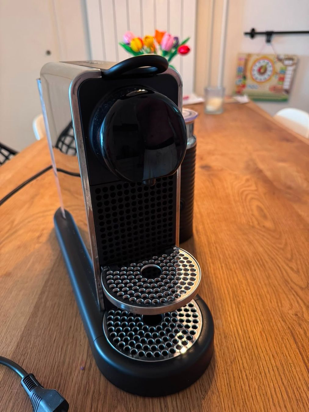 Nespresso Kaffeemaschinen & Espressomaschinen: Nespresso Citiz Platinum & Milk – Gebraucht aus Gordola von Mike272727 1