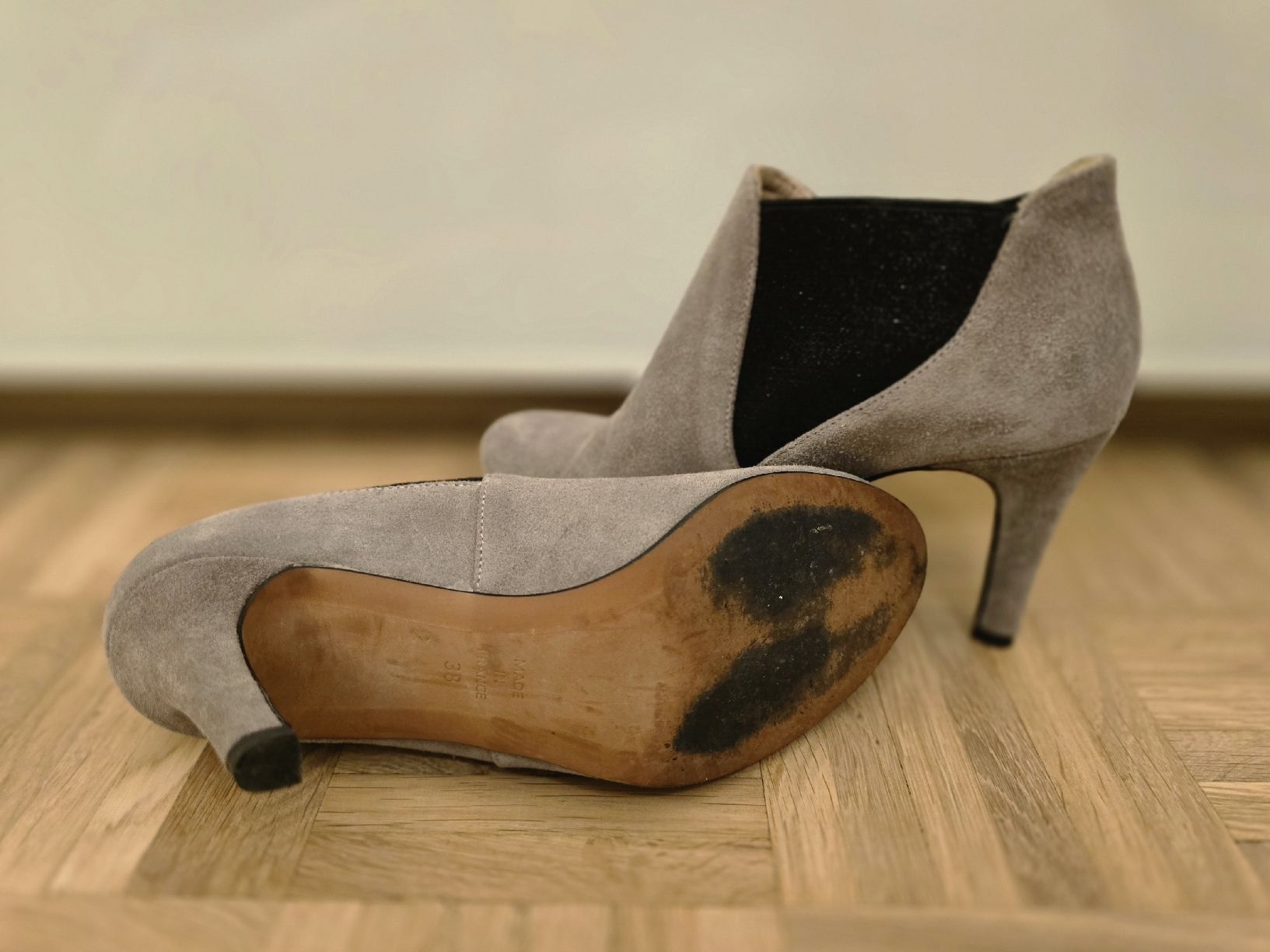 Scarpe da donna: Bottines grises en daim Eram, taille 38 – Nuovo (secondo la descrizione) da Genève venduto da cec_d6pg 2