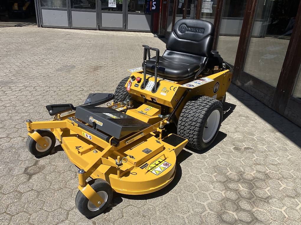 Tagliaerba: Rasentraktor Frontmäher Walker R21 – Nuovo e nell'imballaggio originale da Gümmenen venduto da HTTechnik