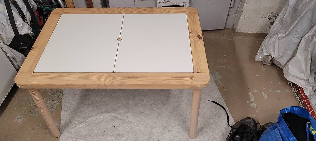 Ikea Tische: Kindertisch, FLISAT (IKEA) – Gebraucht aus Windisch von roumetm 3