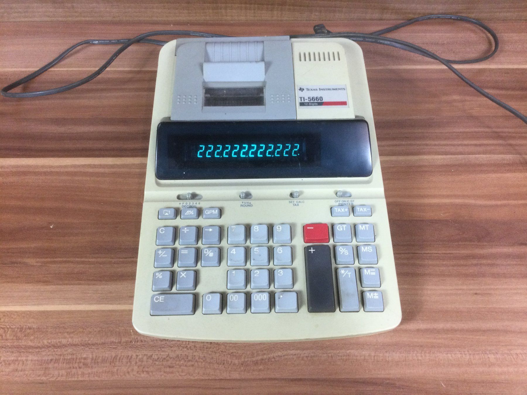 Texas Instruments Calcolatrici tascabili: Gebrauchter Texas Instruments TI-5660 Tischrechner – Usato da Wangen SZ venduto da kuriosum12