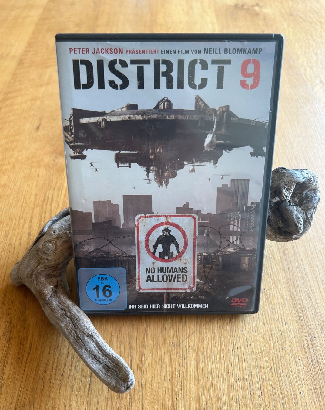 Tutti i DVDs: District 9 – Usato da Urnäsch venduto da Winterzauber12