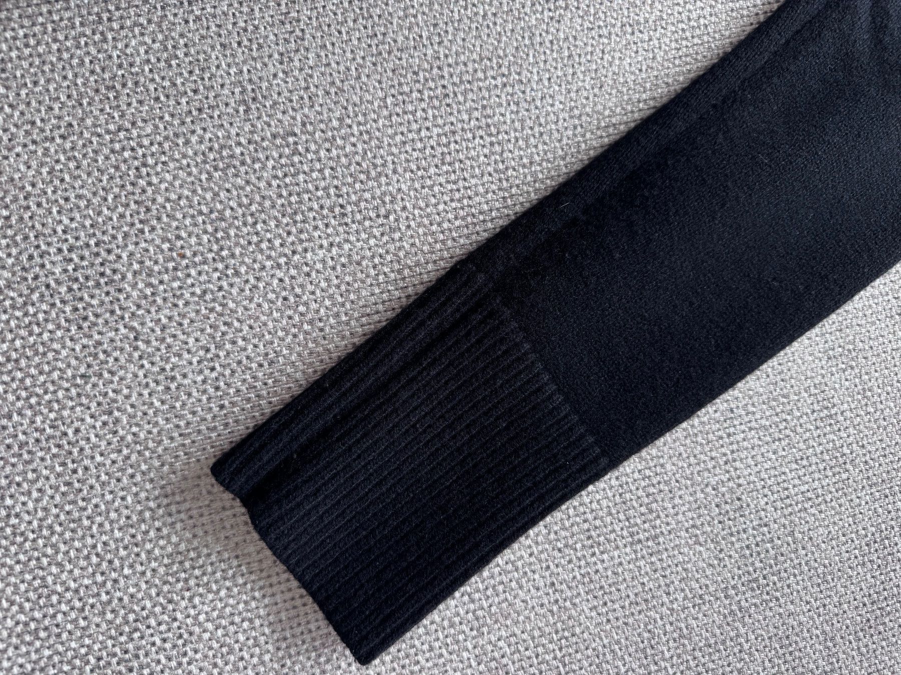 Cos Pullover & Sweatshirts: Cashmere pullover COS – Gebraucht aus Zürich von agi_j875 3