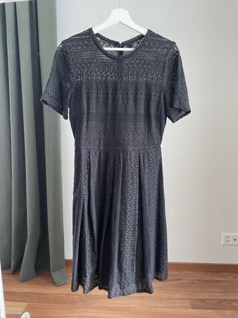 Spitzenkleid