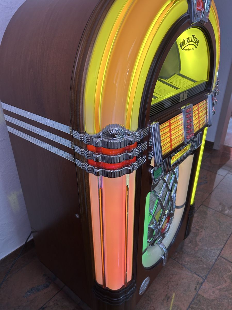Wurlitzer Jukebox: Wurlitzer One More Time CD 100 – Usato da Muri AG venduto da Jaguar96 1