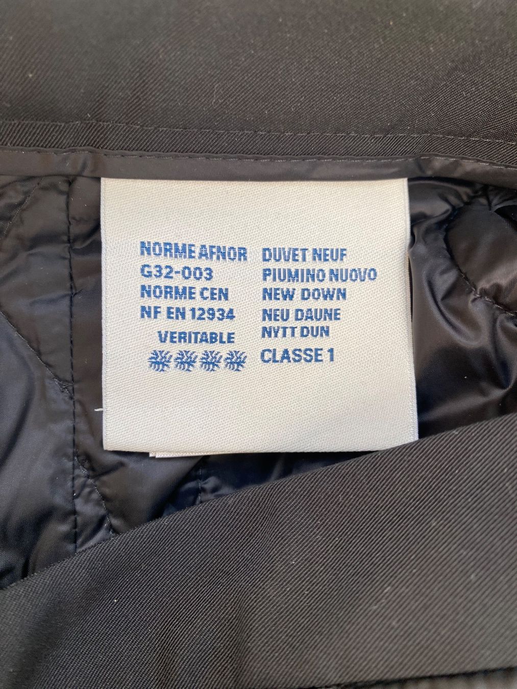 Moncler Röcke: Rock, Moncler, Grösse 38 (IT 42) – Neu und originalverpackt aus Bern von L.I.A. 3