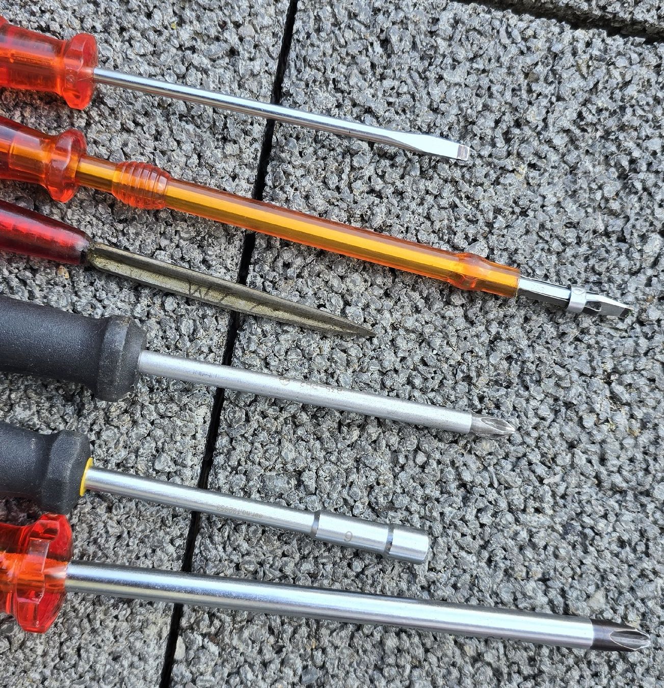Alle Werkzeuge: 6 Stk. gebrauchte Werkzeuge – Gebraucht aus Walkringen von Vanuca 1