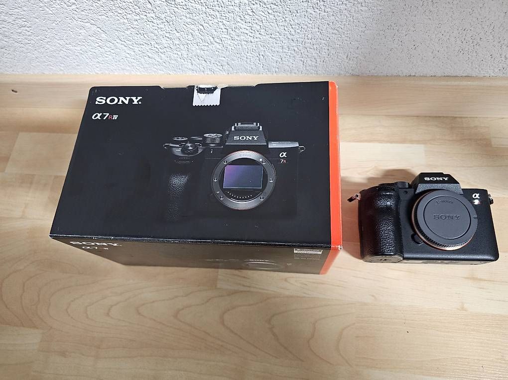 Sony Kamera: Sony A7R IV Full-Frame Camera Body – Gebraucht aus Zuerich von az36