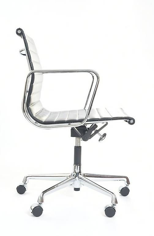 Sedie: Charles & Ray Eames Office Chair EA 117 – Usato da Zürich venduto da IndividumCH 3