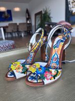 Dolce & Gabbana Sandalen mit Swarovski-Steinen