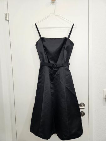 Cocktailkleid der Marke Zero