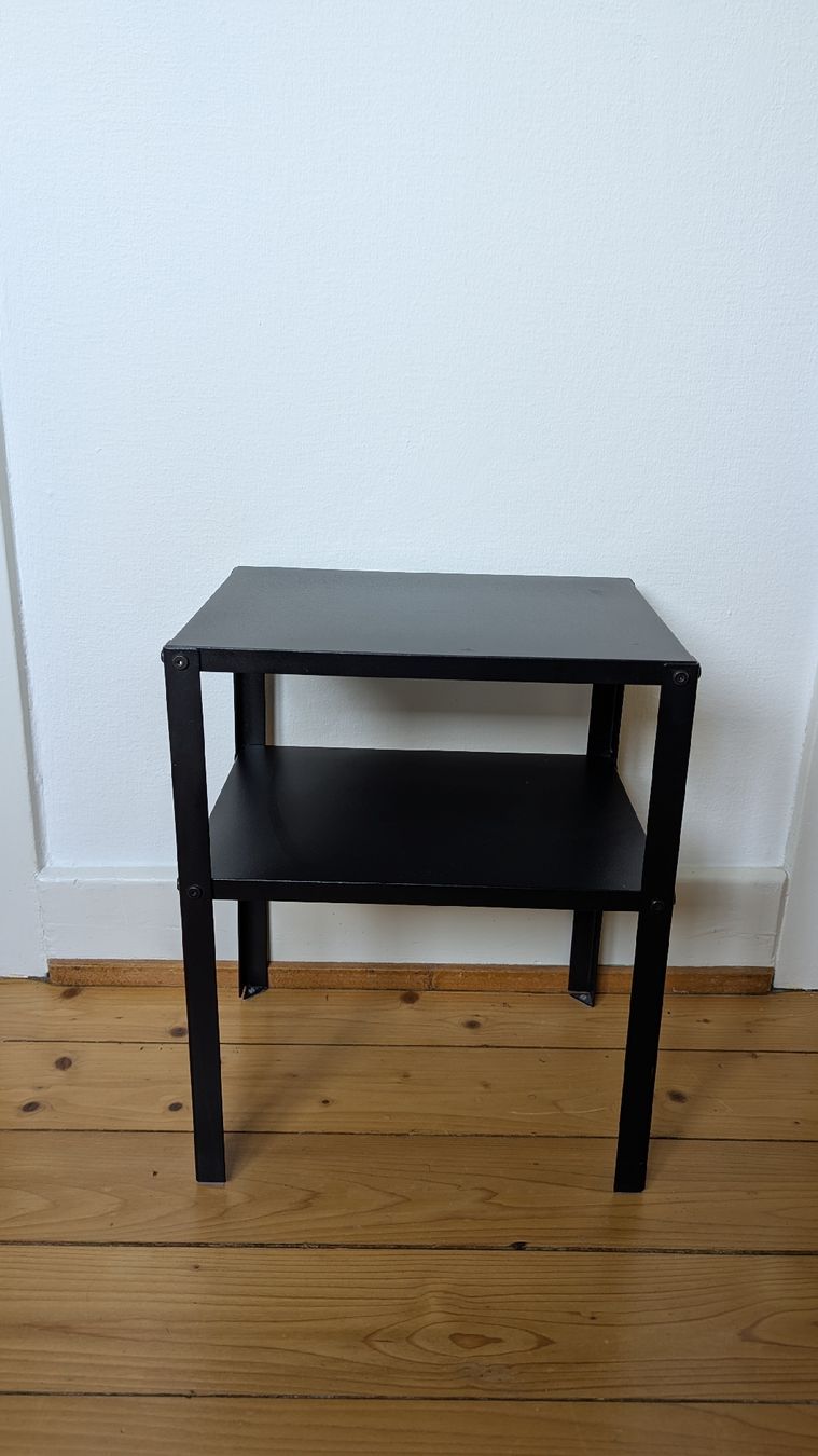 Ikea Nachttische: KNARREVIK Beistelltisch IKEA – Gebraucht aus Bern von david_bu