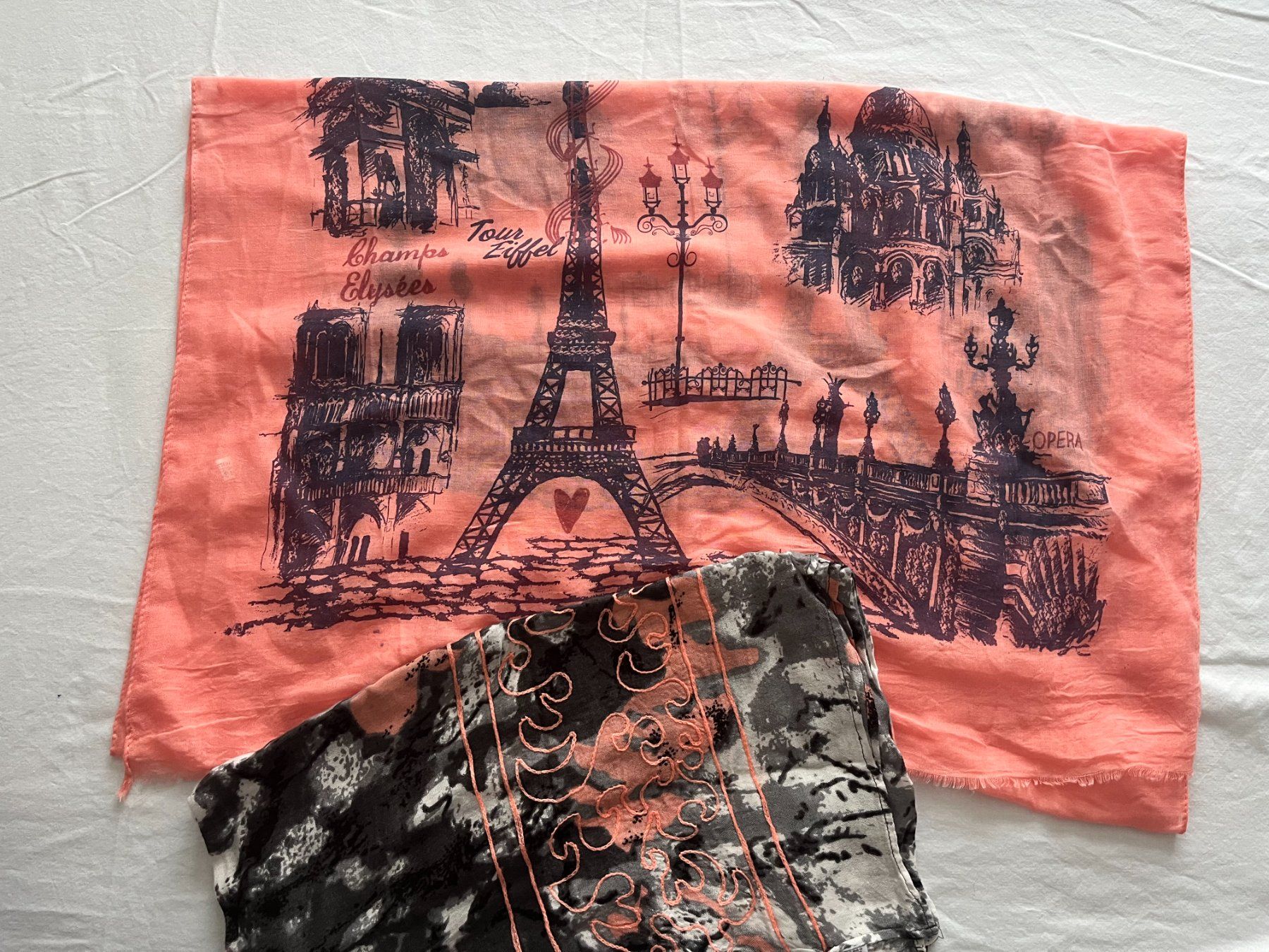 Foulard & Sciarpe: verschiedene Damen Schals mehrfarbig – Usato da Jona venduto da Flexer02 5