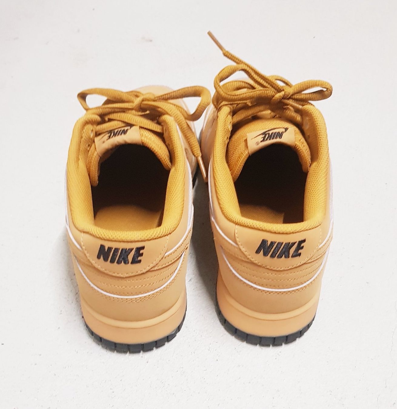 Nike Scarpe da uomo: Nike Dunk Low Retro SE Herrenschuhe Gr.46, GRATISVERSAND – Nuovo e nell'imballaggio originale da Lostorf venduto da Montymonk 1