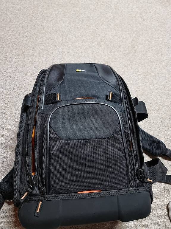 Rucksäcke: Sac photo Case Logic noir bon état – Gebraucht aus Apples von hur_2hhs
