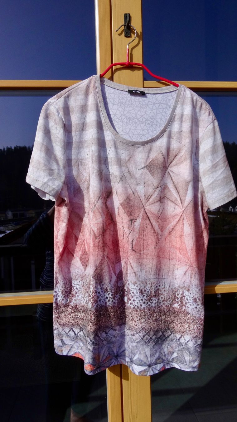 Lotti di vestiti: Kleiderpaket Damen Grösse M / 9 Teile – Usato da Laax GR venduto da Huwy01 8