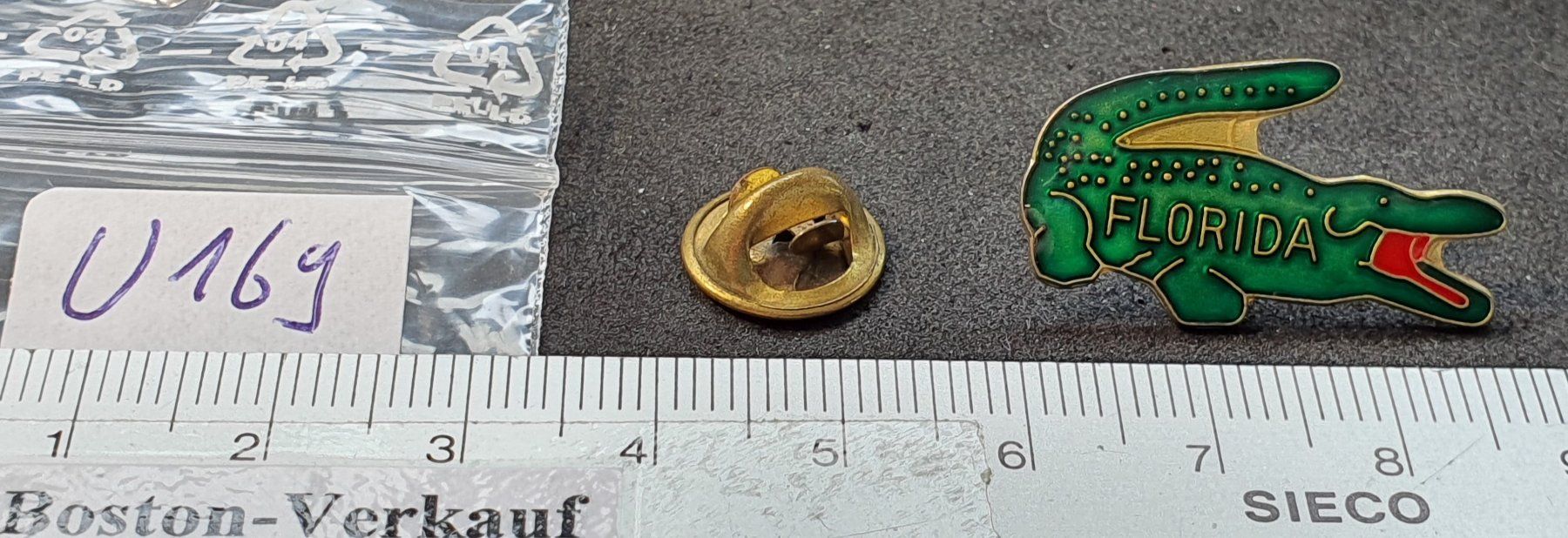 Plaketten & Abzeichen: U169 - Pin Krokodil Florida – Gebraucht aus Reinach BL von Boston-Verkauf 2