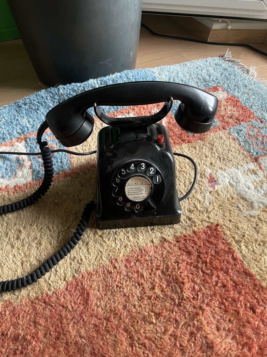 Telefone: Vintage Wählscheiben Telefon – Gebraucht aus Winterthur von nutzer2000