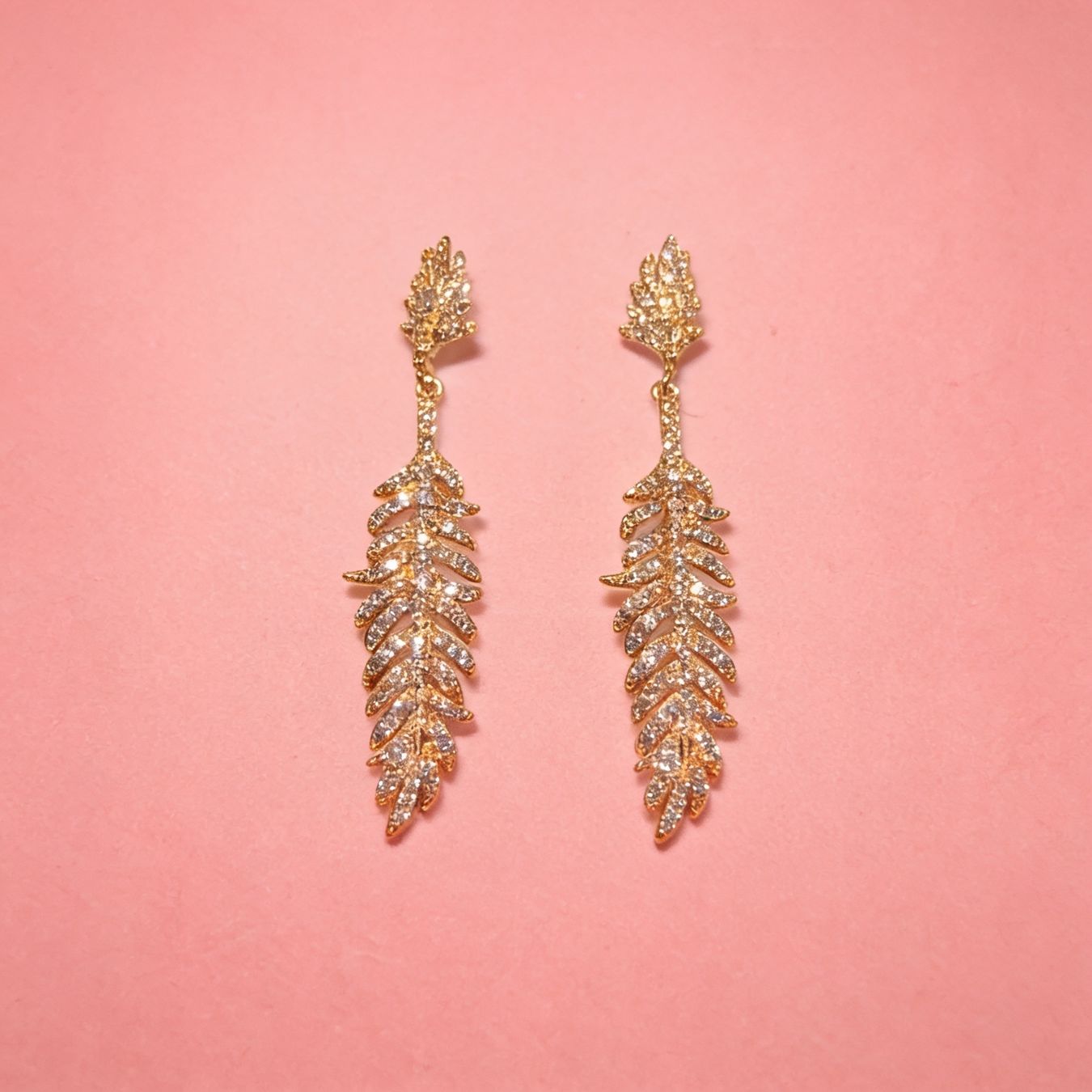 Orecchini pendenti & Orecchini a lobo: Boucles d’oreilles Plume Dorée – Nuovo e nell'imballaggio originale da St-Maurice venduto da Sandrinette123 2