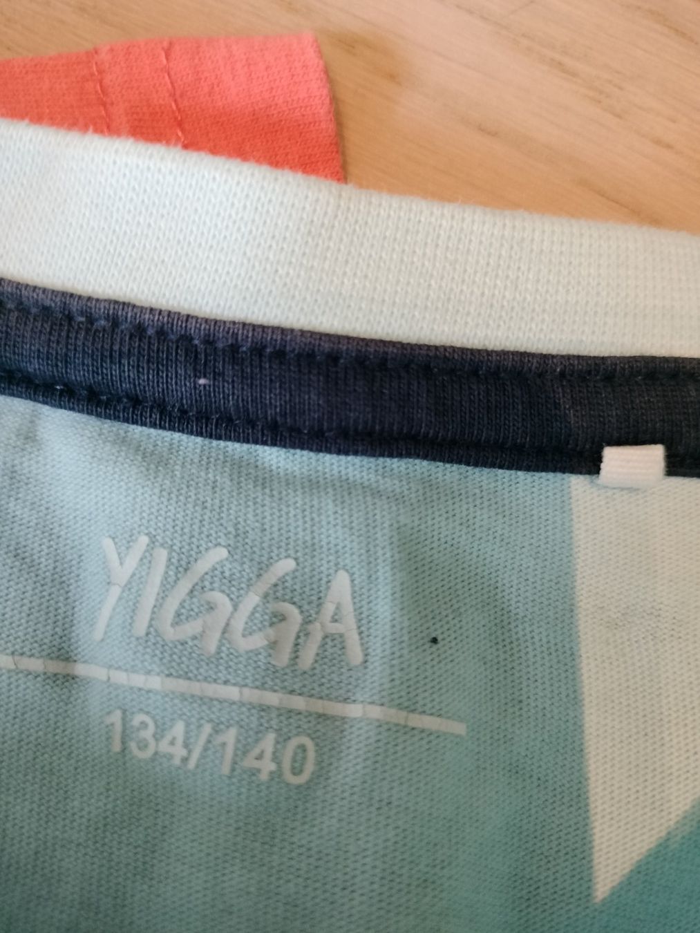 Camicie, T-shirt & Polo: 2x T-Shirts 134/140 – Usato da Neftenbach venduto da TheKringel 1