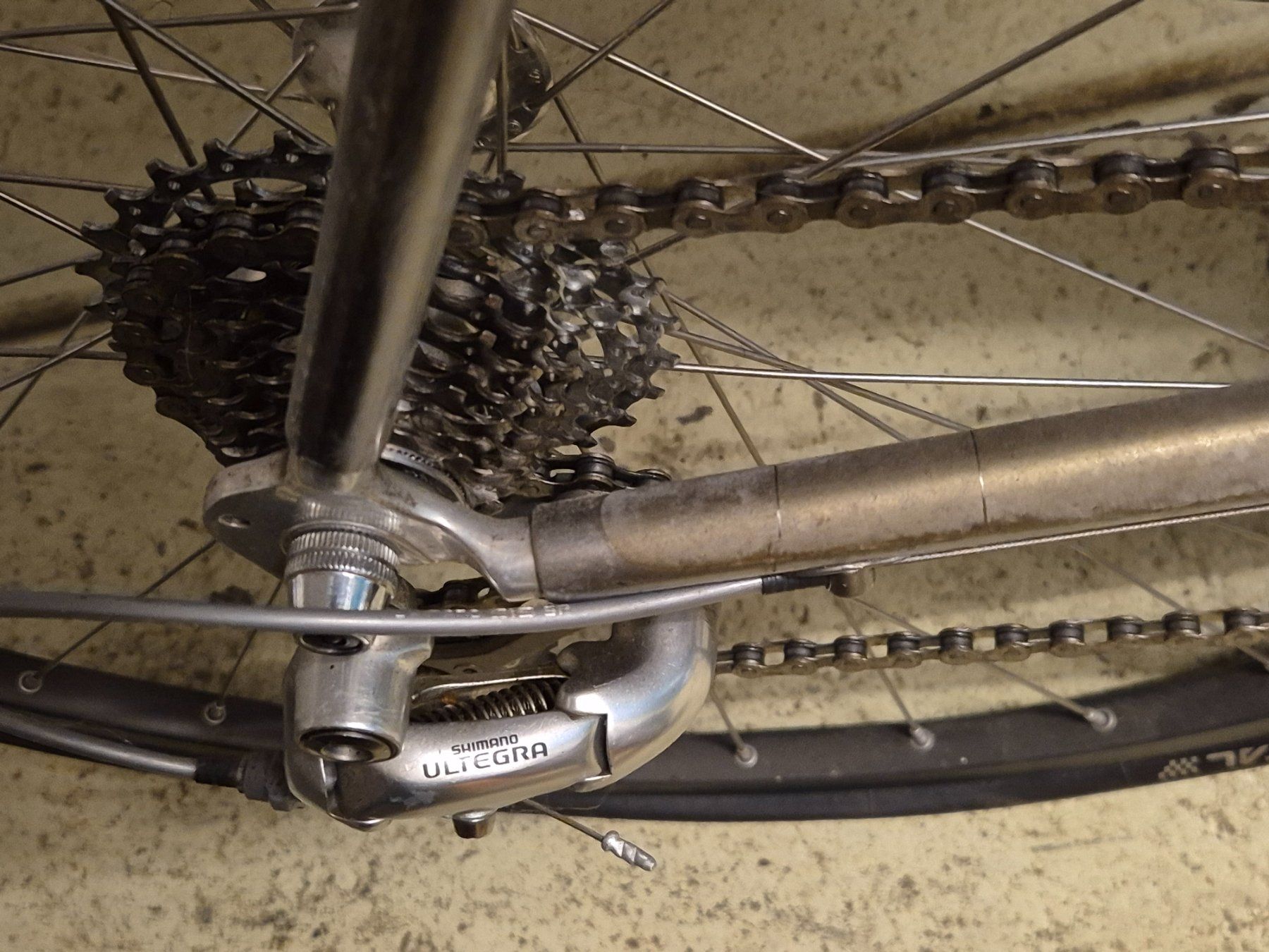 Vélos: VELO – Défectueux à Thalwil par Poppa-Joe 1