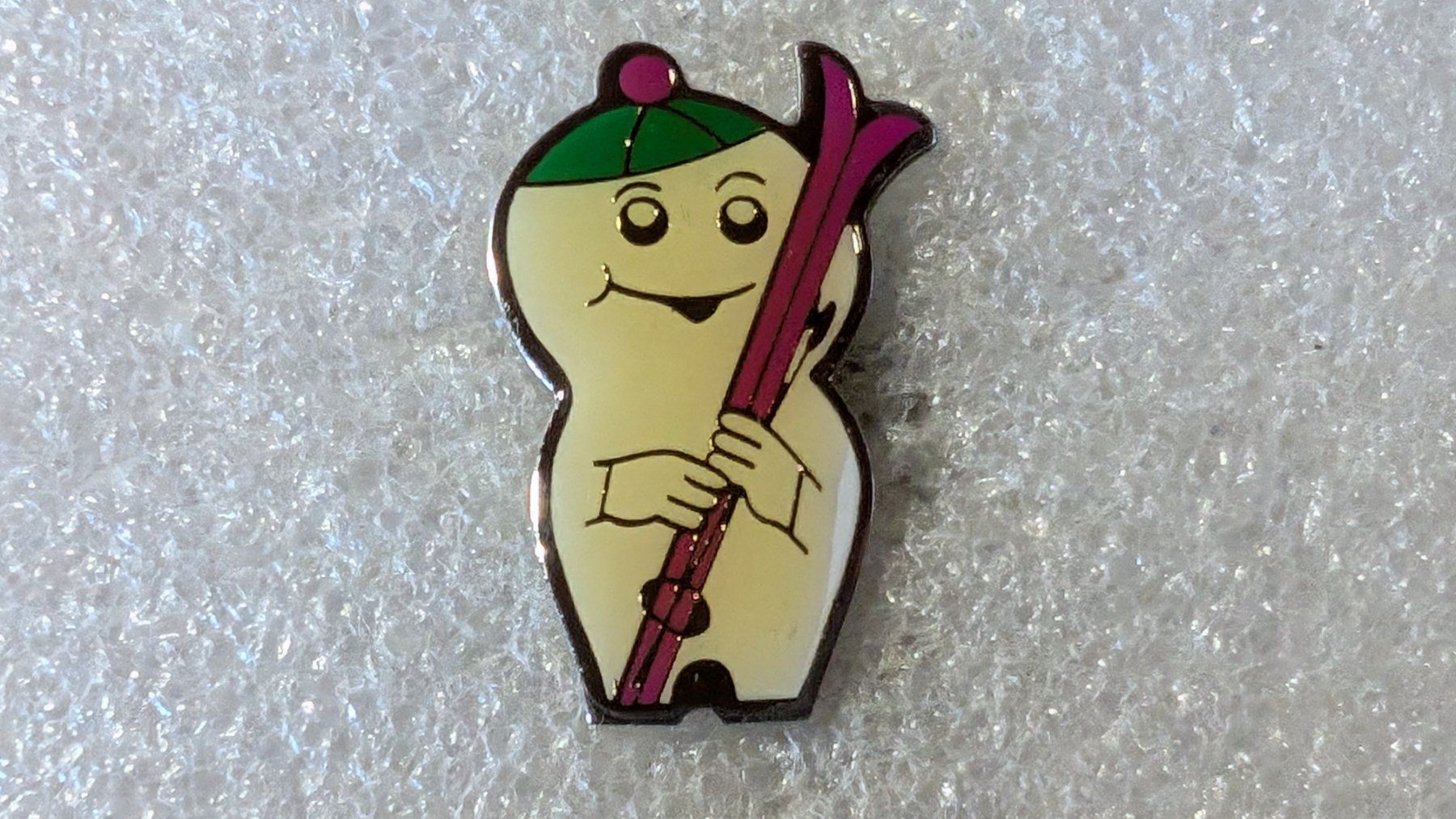 Placchette & Badge: Ansteckpin 225: Maga Bio – Usato da Oppligen venduto da Pin-Fall-Shop