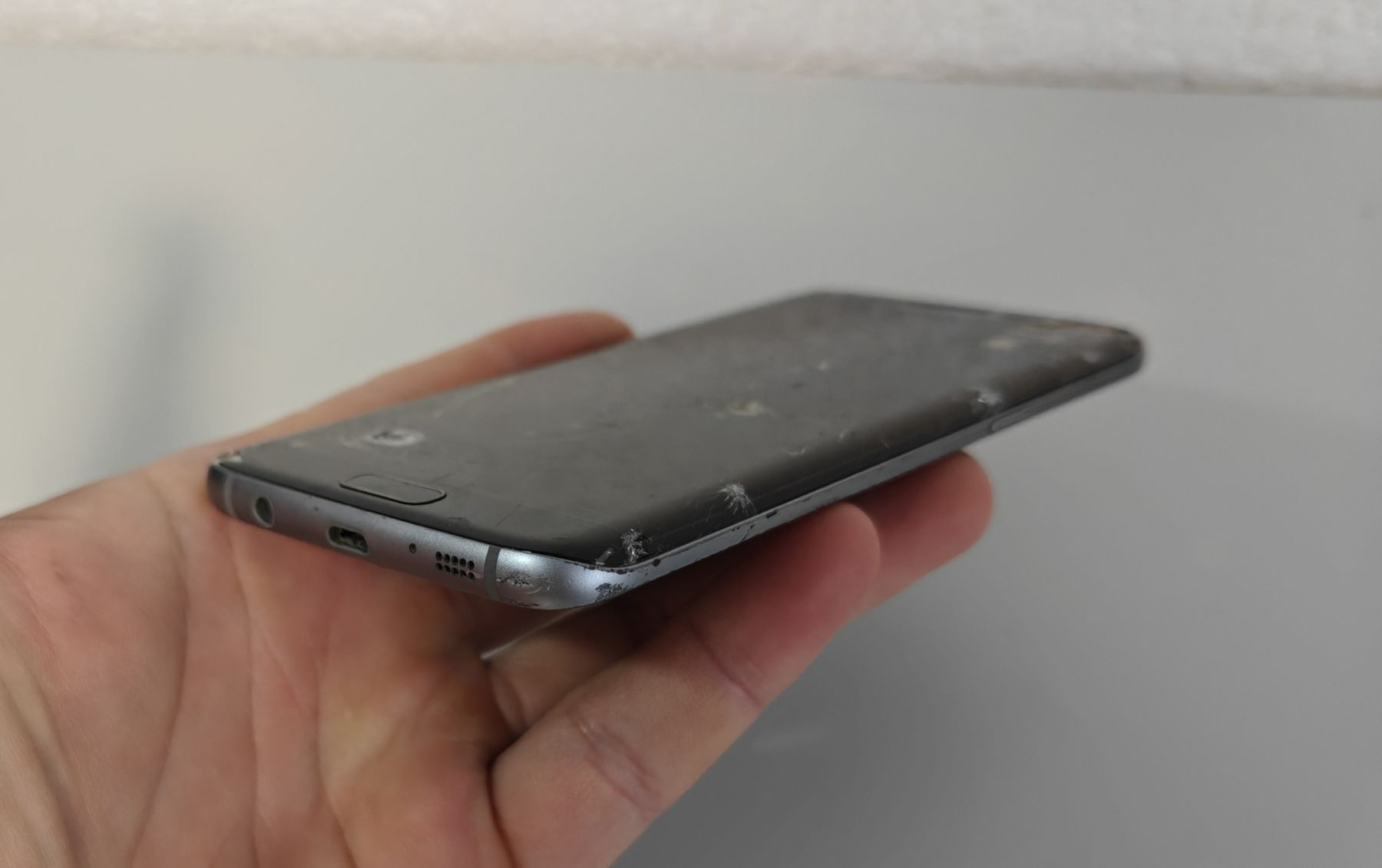 Samsung Telefoni cellulari / Smartphones: Samsung Galaxy S7 Edge – Difettoso da Ehrendingen venduto da Rocky985 2