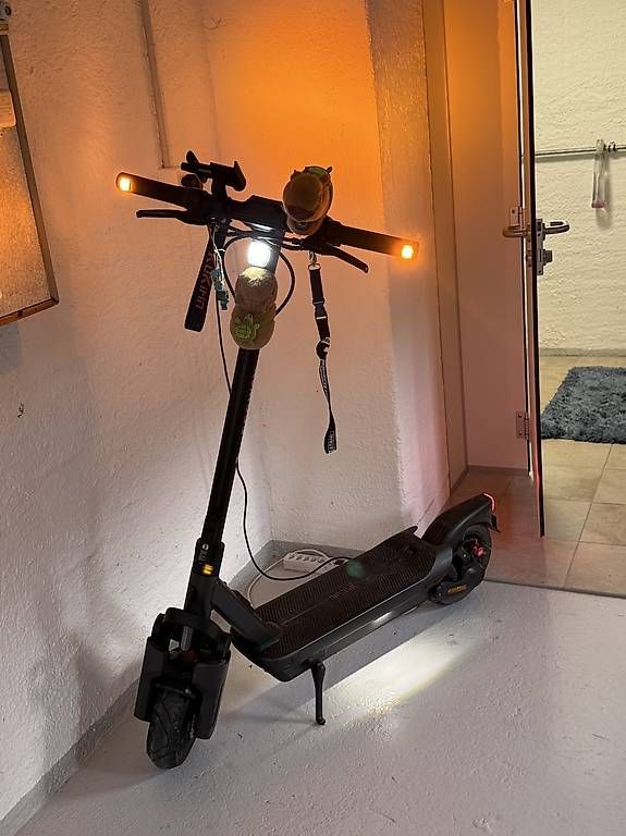 Veicoli elettrici: Segway G3 Max Tauche Kukirin g2 Master oder Kukirin g4  – Usato da Wohlen AG venduto da Conan.