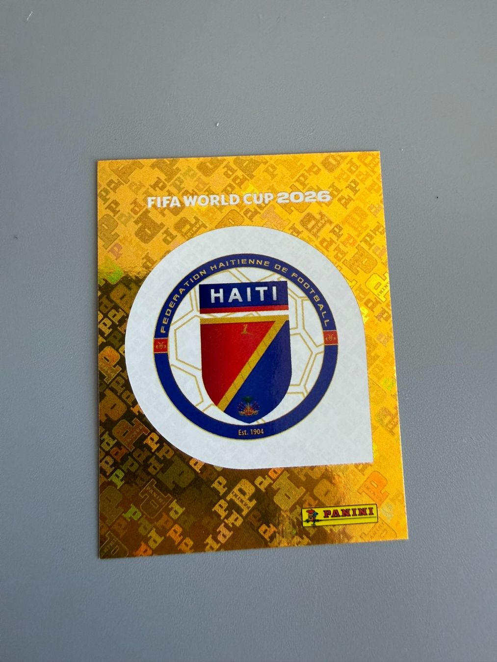 Panini Sammelbilder & Trading cards: Panini Haiti Wappen HAI1 – Gebraucht aus Liebefeld von Ronaldo-1996