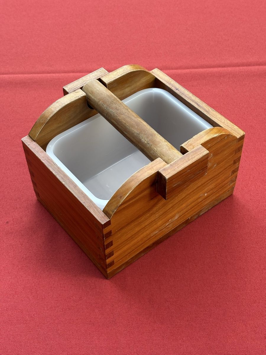 Macchine per caffè & Macchine per espresso: Abschlagbox – Usato da Liebefeld venduto da mue_vq2v 1