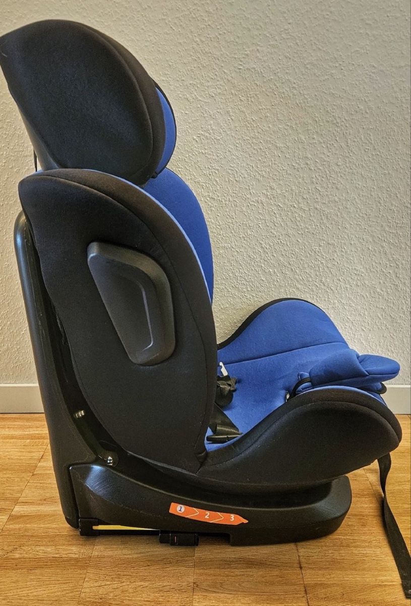 Gonser Seggiolini per auto: Kindersitz Gonser  – Usato da Neuenegg venduto da Kartel11 1